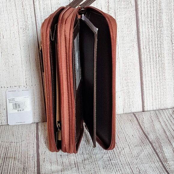 Mundi Classic Double Zip Around Wallet Clutch in Brown, New! - Picture 4 of 10